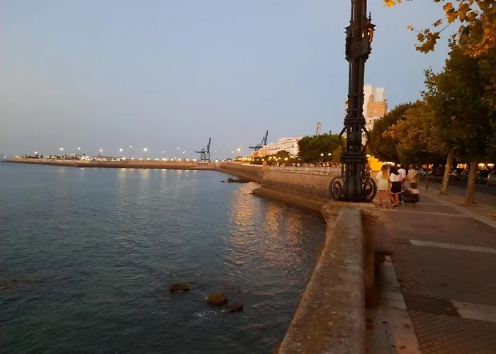 Precioso Duplex En El Corazon De Cádiz